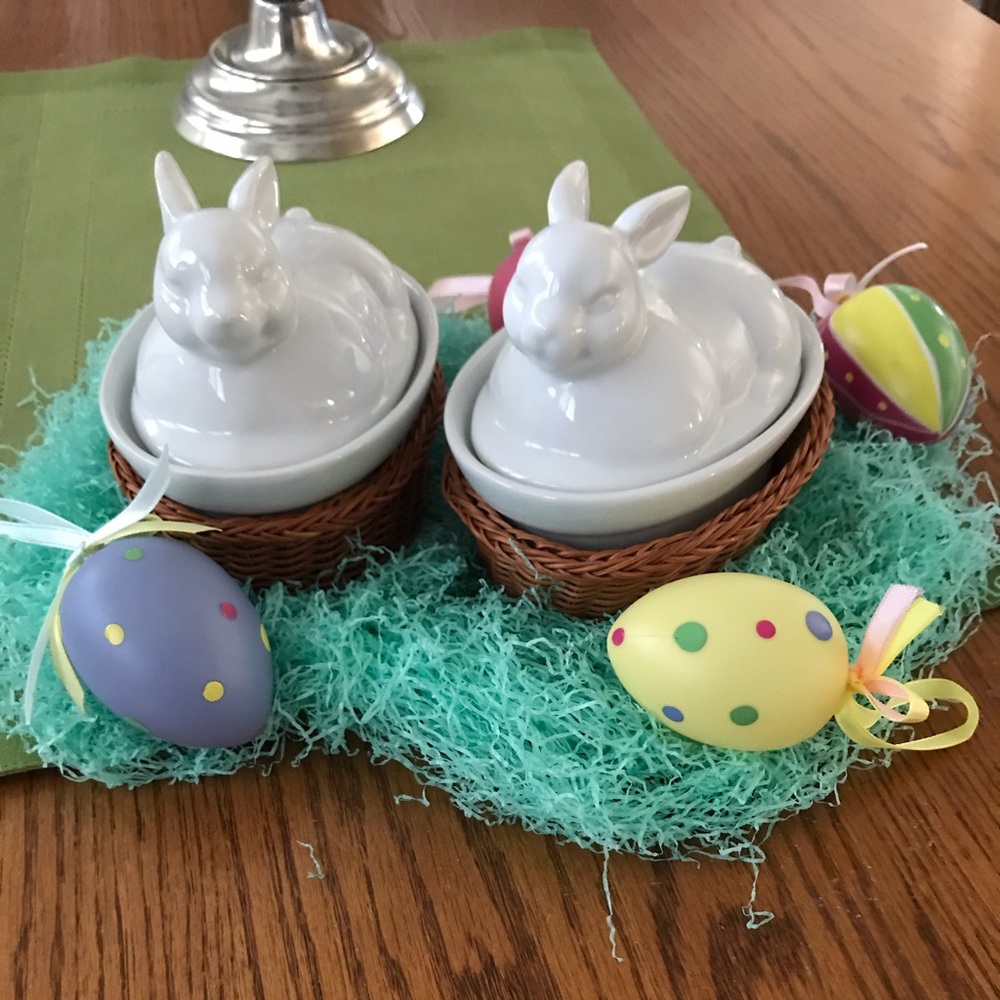 Two White Bunny Rabbit Mini Tureen w/Basket